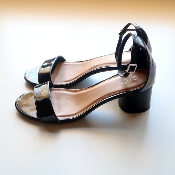 Abound Black Patent Leather Round Block Heels / Sandals / Soes Size 8 - Picture 11 of 15